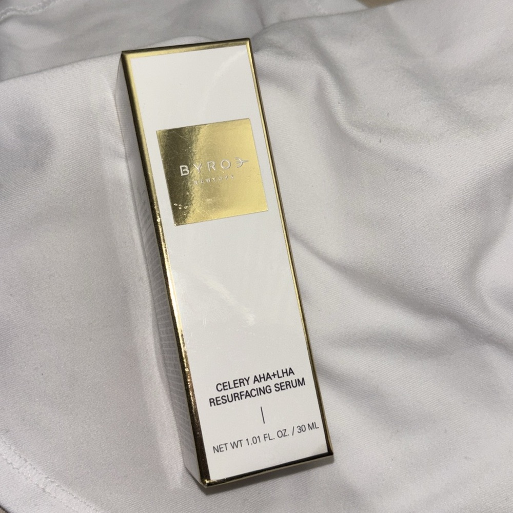 Byroe Celery AHA + LHA Resurfacing Serum Brand New in Box - Picture 8 of 11